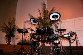 V-Drums - Front (Photo)